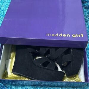 Madden Girl Black Platform Wedges